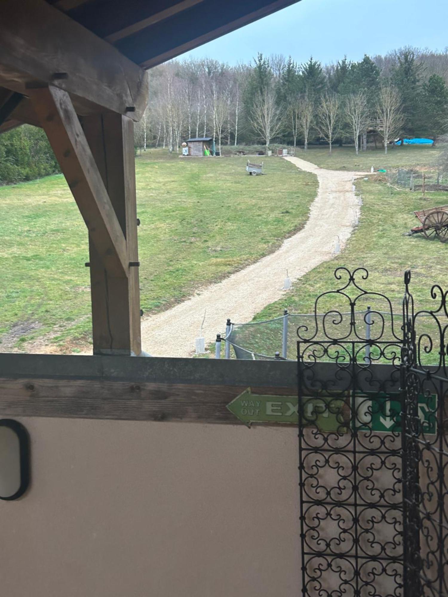 Le Domaine Du Lavoir Villemoiron-en-Othe Bagian luar foto